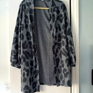 Susan Graver animal print duster. Size M